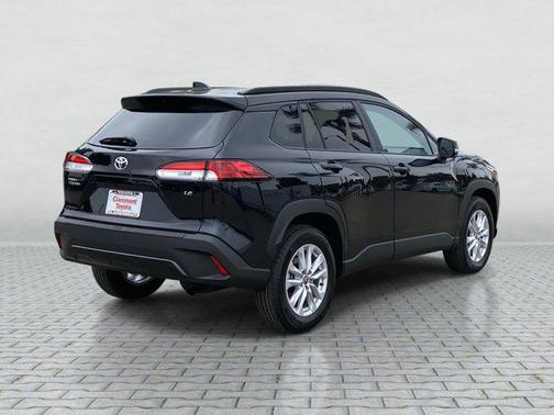 2025 Toyota Corolla Cross LE
