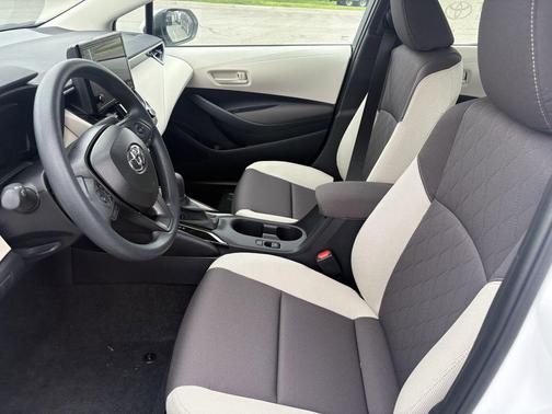Ice Cap 2026 Toyota Corolla LE