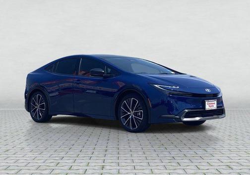 2025 Toyota Prius XLE