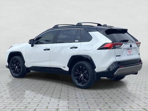 2023 Toyota RAV4 Hybrid SE