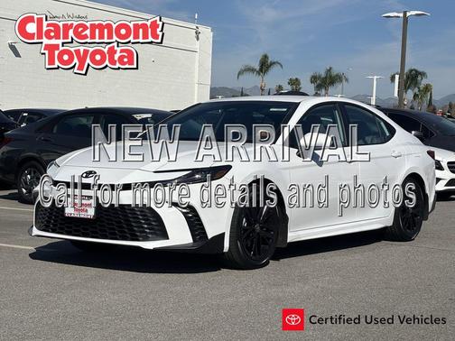 2026 Toyota Camry SE