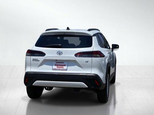 Wind Chill Pearl 2026 Toyota Corolla Cross LE