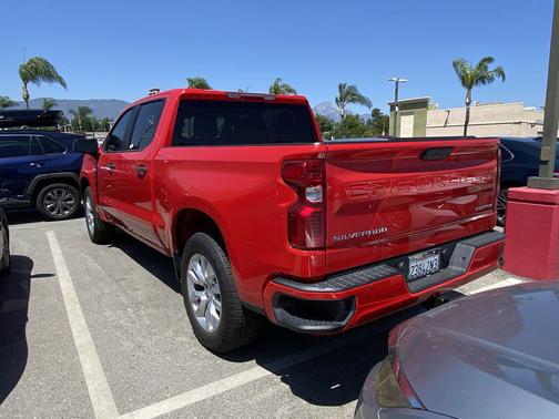 Red Hot 2022 Chevrolet Silverado 1500 Custom