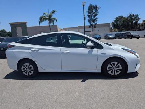 2018 Toyota Prius Four