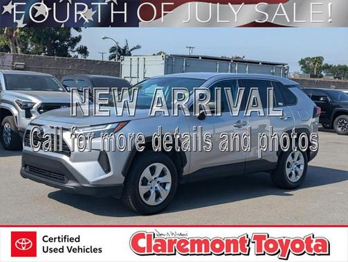 2023 Toyota RAV4 LE