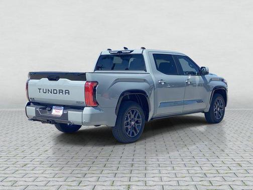 2025 Toyota Tundra Hybrid Platinum