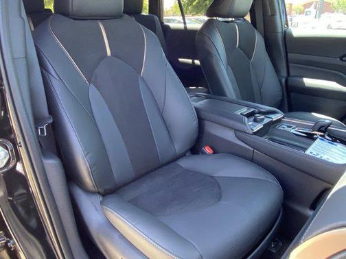 2025 Toyota Grand Highlander Hybrid Limited MAX