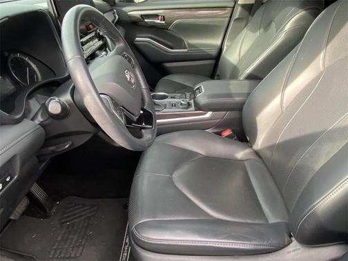 2021 Toyota Highlander Limited
