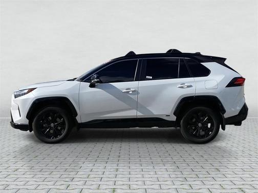 2023 Toyota RAV4 Hybrid SE