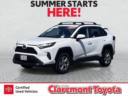 2023 Toyota RAV4 XLE