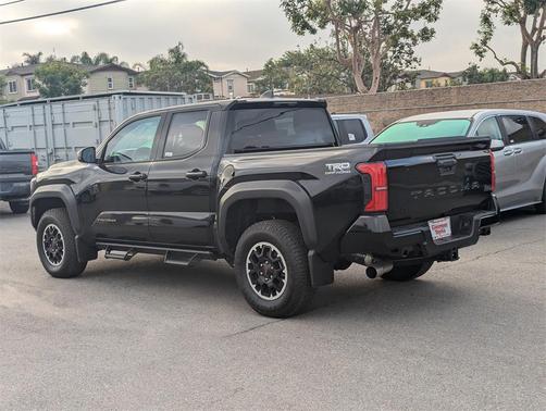 2025 Toyota Tacoma TRD Off Road