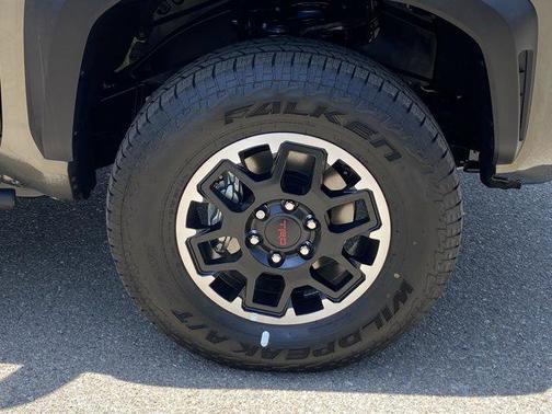 2025 Toyota Tacoma TRD Off Road