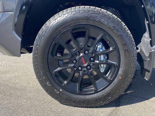 2025 Toyota Tundra Hybrid 1794 Edition