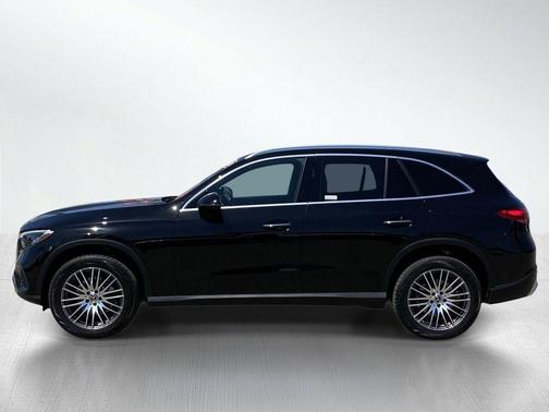Black 2024 Mercedes-Benz GLC 300 Base