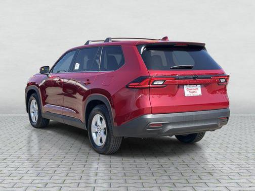 2026 Toyota Highlander LE