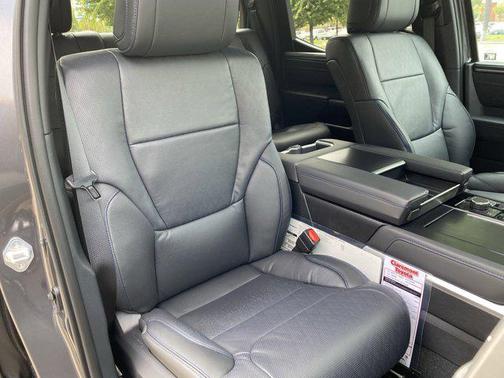 2025 Toyota Tundra Platinum