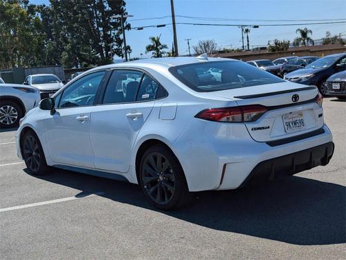 Wind Chill Pearl 2024 Toyota Corolla XSE