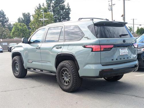 2025 Toyota Sequoia Platinum