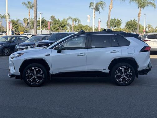 2024 Toyota RAV4 Prime XSE