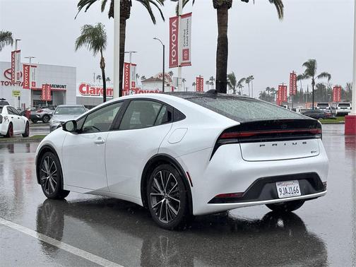 2024 Toyota Prius XLE