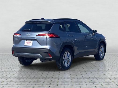 2025 Toyota Corolla Cross LE