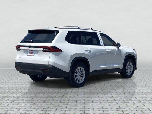 2025 Toyota Grand Highlander Hybrid XLE