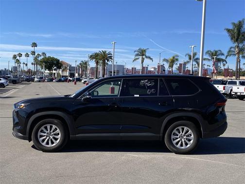 2025 Toyota Grand Highlander XLE