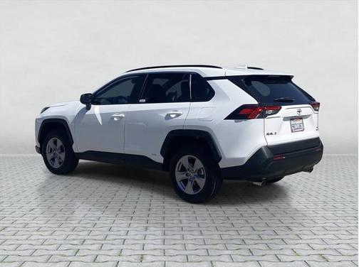 2025 Toyota RAV4 Hybrid LE