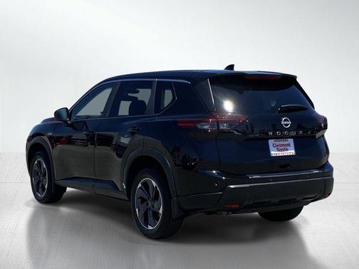 Super Black 2025 Nissan Rogue SV