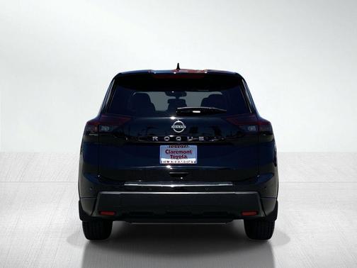 Super Black 2025 Nissan Rogue SV