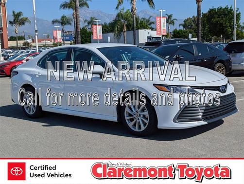 2024 Toyota Camry LE