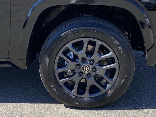 2025 Toyota Tundra Platinum