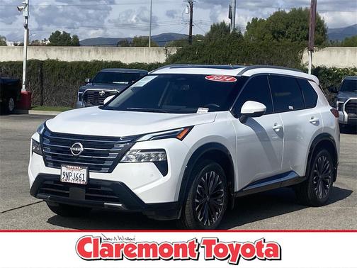 2024 Nissan Rogue Platinum