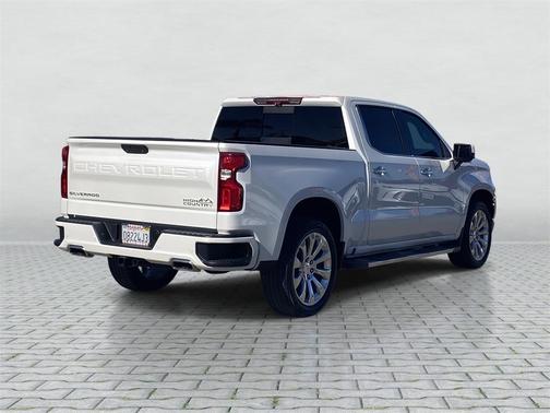 2022 Chevrolet Silverado 1500 High Country