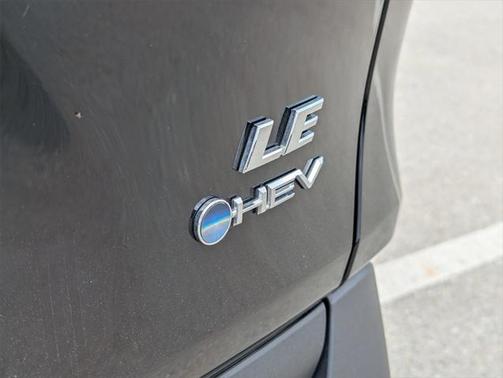 2025 Toyota RAV4 Hybrid LE