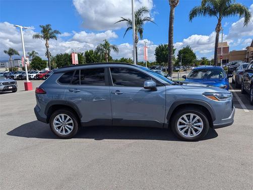 2022 Toyota Corolla Cross LE