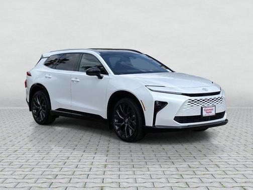 2025 Toyota Crown Signia Limited