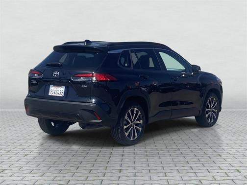 2023 Toyota Corolla Cross XLE