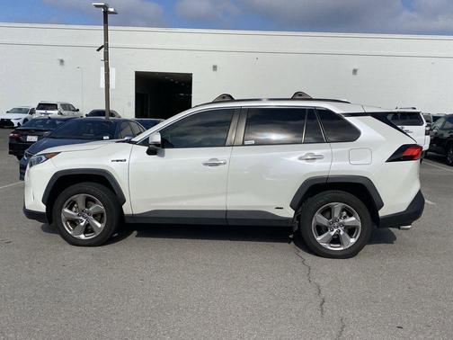 Blizzard Pearl 2020 Toyota RAV4 Hybrid Limited