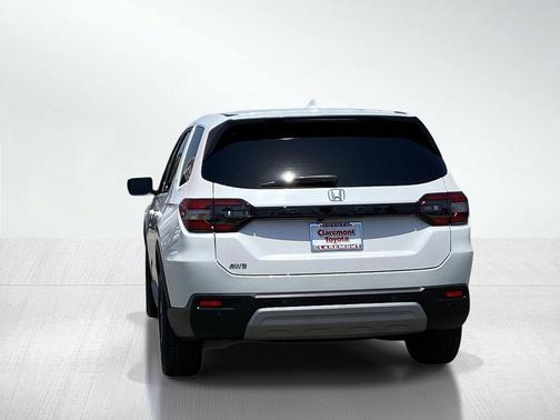 Platinum White 2025 Honda Pilot EX-L