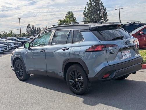 2024 Toyota Corolla Hybrid SE