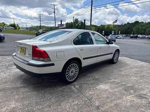 2002 Volvo S60 T5