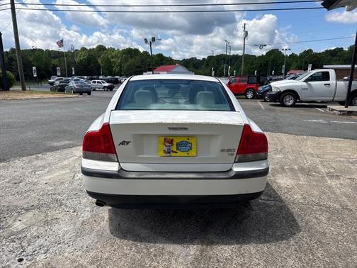 2002 Volvo S60 T5