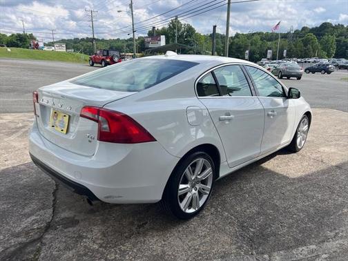 2011 Volvo S60