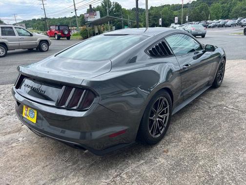 2015 Ford Mustang V6