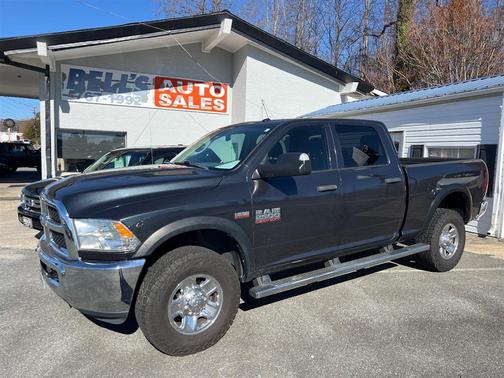 2018 RAM 2500 Tradesman Crew Cab 4x4 6'4' Box