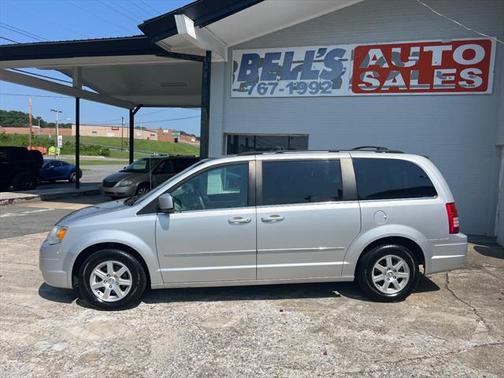 2010 Chrysler Town & Country Touring
