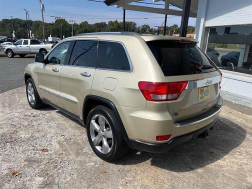 2011 Jeep Grand Cherokee Overland