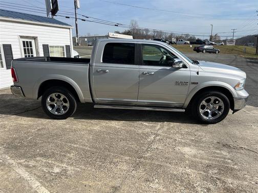 2017 RAM 1500 Laramie
