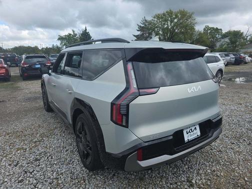 2024 Kia EV9 GT-Line